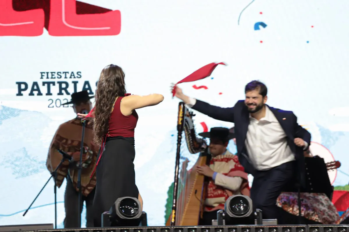 Presidente Boric y Paula Carrasco Fotógrafo Cristian Daniel González Henríquez para The Times en Español